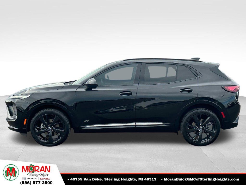 Certified 2025 Buick Envision Sport Touring AWD/4WD image 2