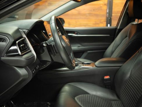 Used 2024 Toyota Camry SE w/ Convenience Package FWD image 8