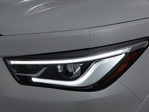 Used 2023 INFINITI QX80 Premium Select w/ Cargo Package image 35