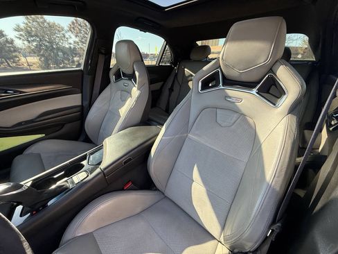Used 2017 Cadillac CTS V RWD image 19