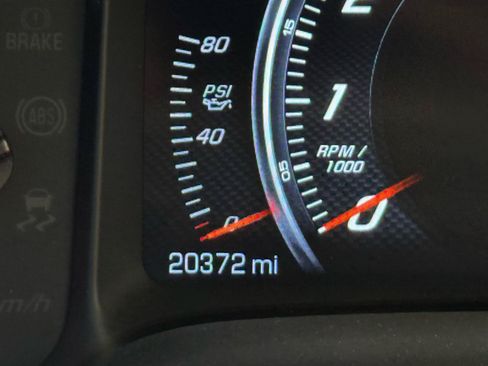 Used 2018 Chevrolet Corvette Z06 w/ Carbon 65 Edition RWD image 15