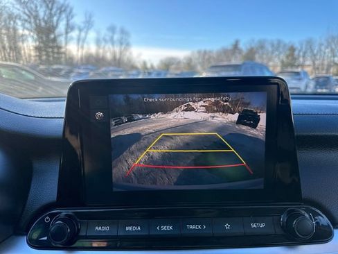 Used 2023 Kia Forte LXS image 29