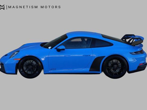 Used 2022 Porsche 911 GT3 image 3