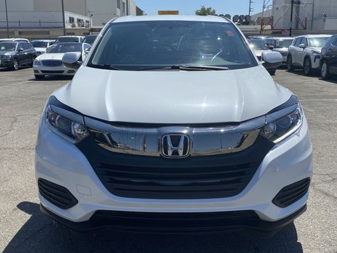 Used 2021 Honda HR-V LX image 3