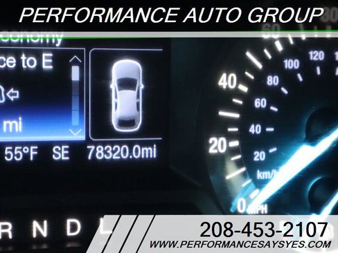 Used 2017 Ford Fusion SE image 9