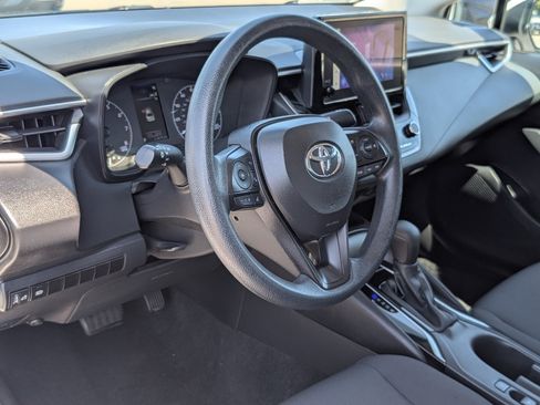 Used 2024 Toyota Corolla LE FWD image 14