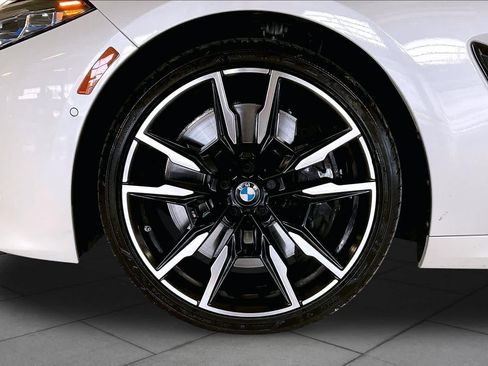 Used 2025 BMW M850i xDrive AWD/4WD image 10