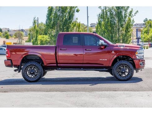 Used 2021 RAM 2500 Laramie AWD/4WD image 2