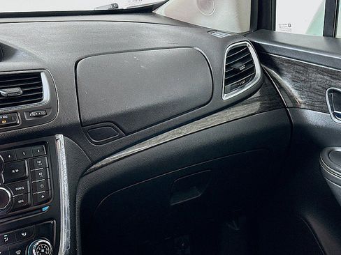 Used 2015 Buick Encore FWD image 22