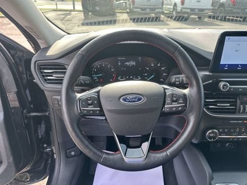 Used 2021 Ford Escape SEL w/ SEL Stealth AWD Package image 13