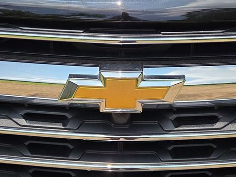 Certified 2026 Chevrolet Traverse LT FWD image 31