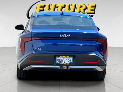 Certified 2025 Kia K4 FWD image 5