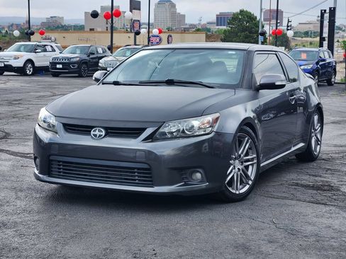 Used 2013 Scion tC FWD image 1