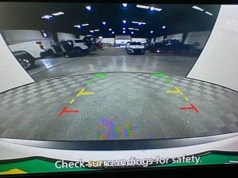 Used 2021 Nissan Rogue S FWD image 18