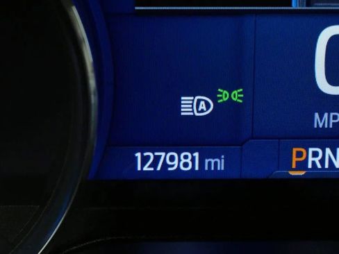 Used 2022 Ford Expedition XLT AWD/4WD image 11