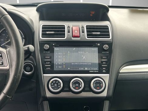 Used 2015 Subaru Crosstrek 2.0i Limited image 17