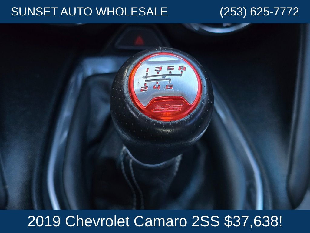 Used 2019 Chevrolet Camaro SS RWD image 40