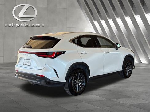 Certified 2025 Lexus NX 250 FWD w/ Accessory Package (Z1) image 6