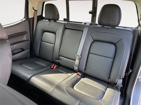 Used 2022 Chevrolet Colorado ZR2 w/ ZR2 Dusk Special Edition image 13