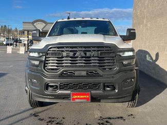 New 2026 RAM 4500 4x4 Crew Cab DRW video 2