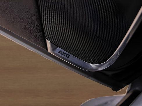 Used 2023 Cadillac Escalade Premium Luxury image 22