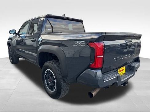 Used 2025 Toyota Tacoma TRD Off-Road image 6