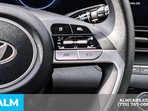 Used 2024 Hyundai Elantra SEL FWD image 34