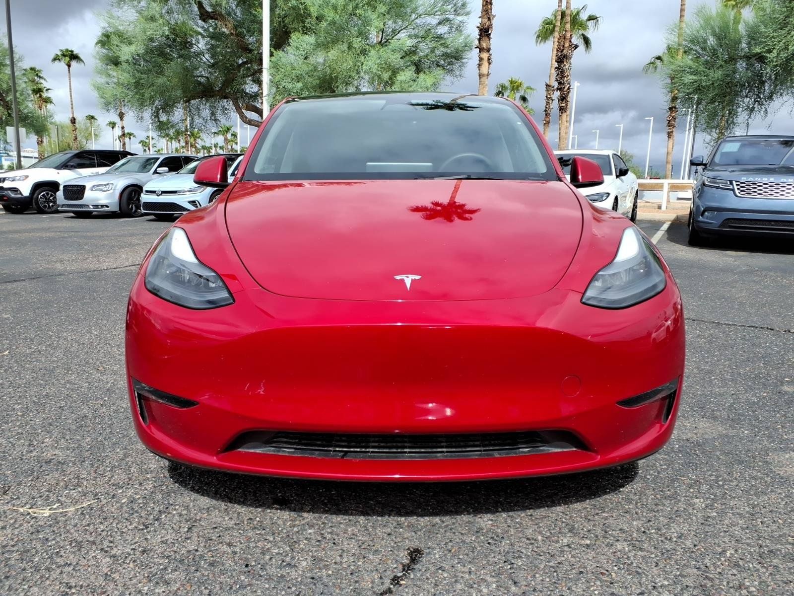 Used 2023 Tesla Model Y Long Range AWD/4WD image 2