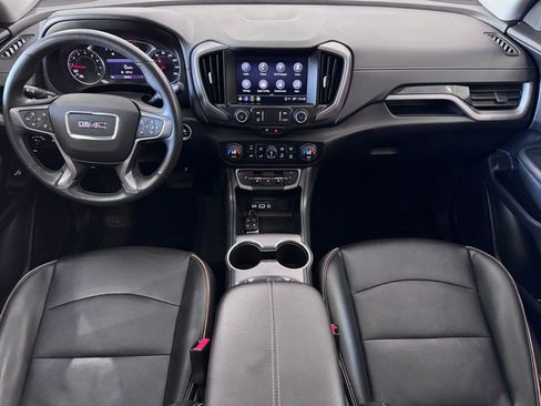 Certified 2022 GMC Terrain AT4 AWD/4WD image 11