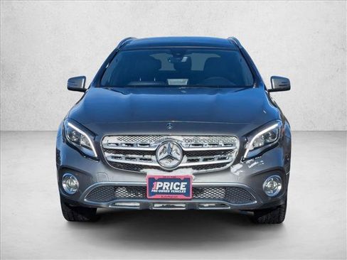 Used 2019 Mercedes-Benz GLA 250 4MATIC image 2