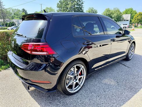Used 2020 Volkswagen GTI SE FWD image 4