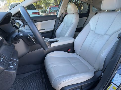 Used 2019 Honda Insight Touring image 14