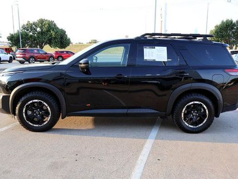 Certified 2025 Nissan Pathfinder Rock Creek AWD/4WD image 2