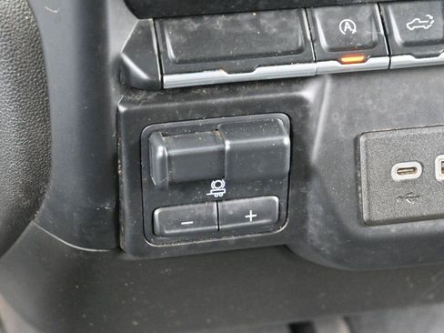 Used 2020 Chevrolet Silverado 1500 RST image 26