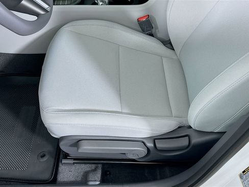 New 2026 Hyundai Kona SE image 19