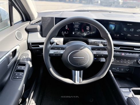 Used 2025 Hyundai Sonata SEL image 12