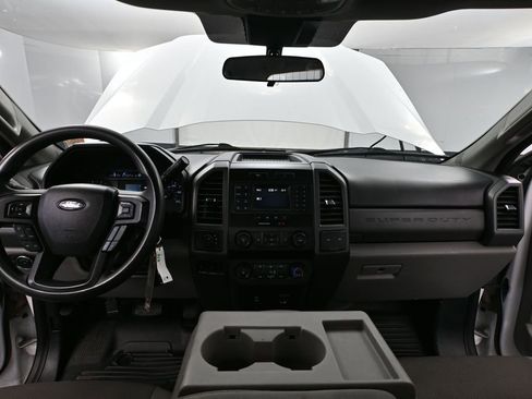 Used 2021 Ford F350 XL w/ Power Equipment Group AWD/4WD image 24