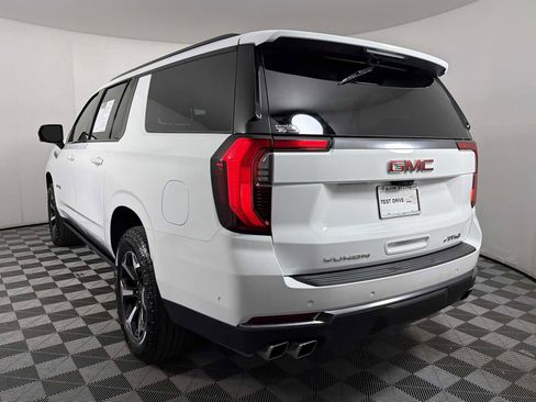 Used 2025 GMC Yukon XL AT4 w/ AT4 Premium Plus Package image 4
