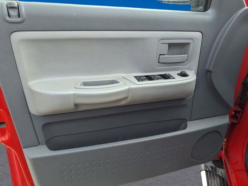 Used 2007 Dodge Dakota SLT w/ Trailer Tow Group image 9