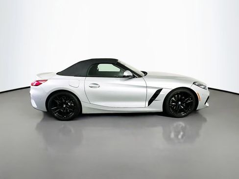 Used 2022 BMW Z4 sDrive30i w/ Premium Package image 4