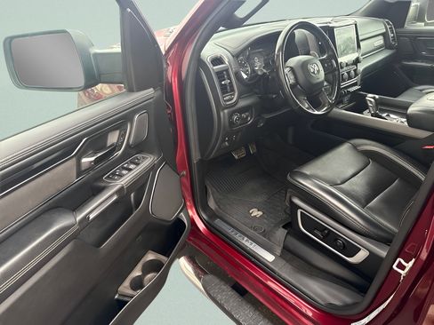 Used 2022 RAM 1500 Laramie AWD/4WD image 8