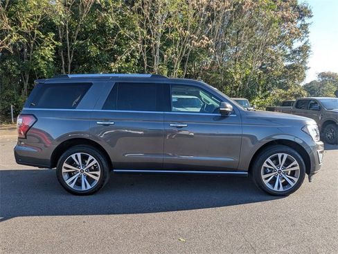 Certified 2021 Ford Expedition Limited image 2