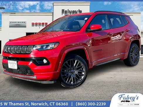 Used 2022 Jeep Compass Limited image 1
