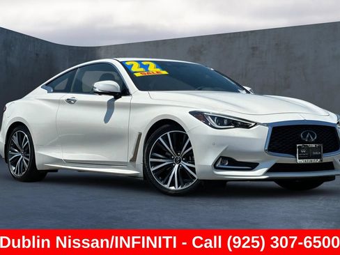 Used 2022 INFINITI Q60 3.0t Luxe w/ Cargo Package RWD image 2