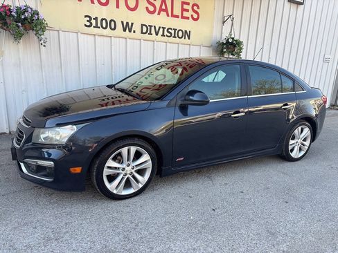 Used 2015 Chevrolet Cruze LTZ w/ Sun, Sound and Sport Package FWD image 4