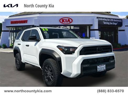 Used 2025 Toyota 4Runner SR5 AWD/4WD image 1