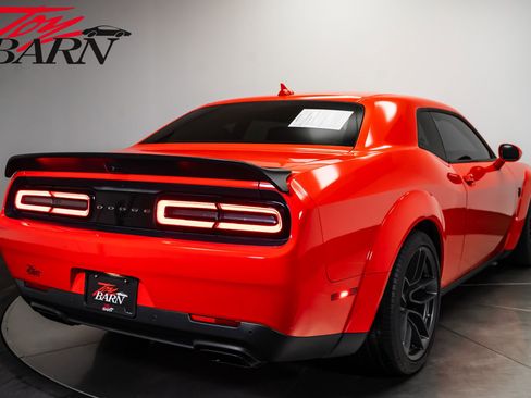Used 2019 Dodge Challenger SRT Hellcat Redeye RWD image 12
