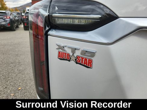 Used 2022 Cadillac XT6 Sport w/ Technology Package image 32