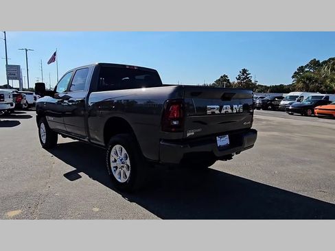 New 2026 RAM 2500 Big Horn AWD/4WD image 29