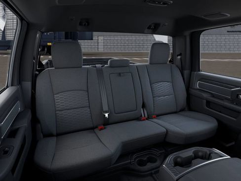 New 2026 RAM 3500 Big Horn AWD/4WD image 16